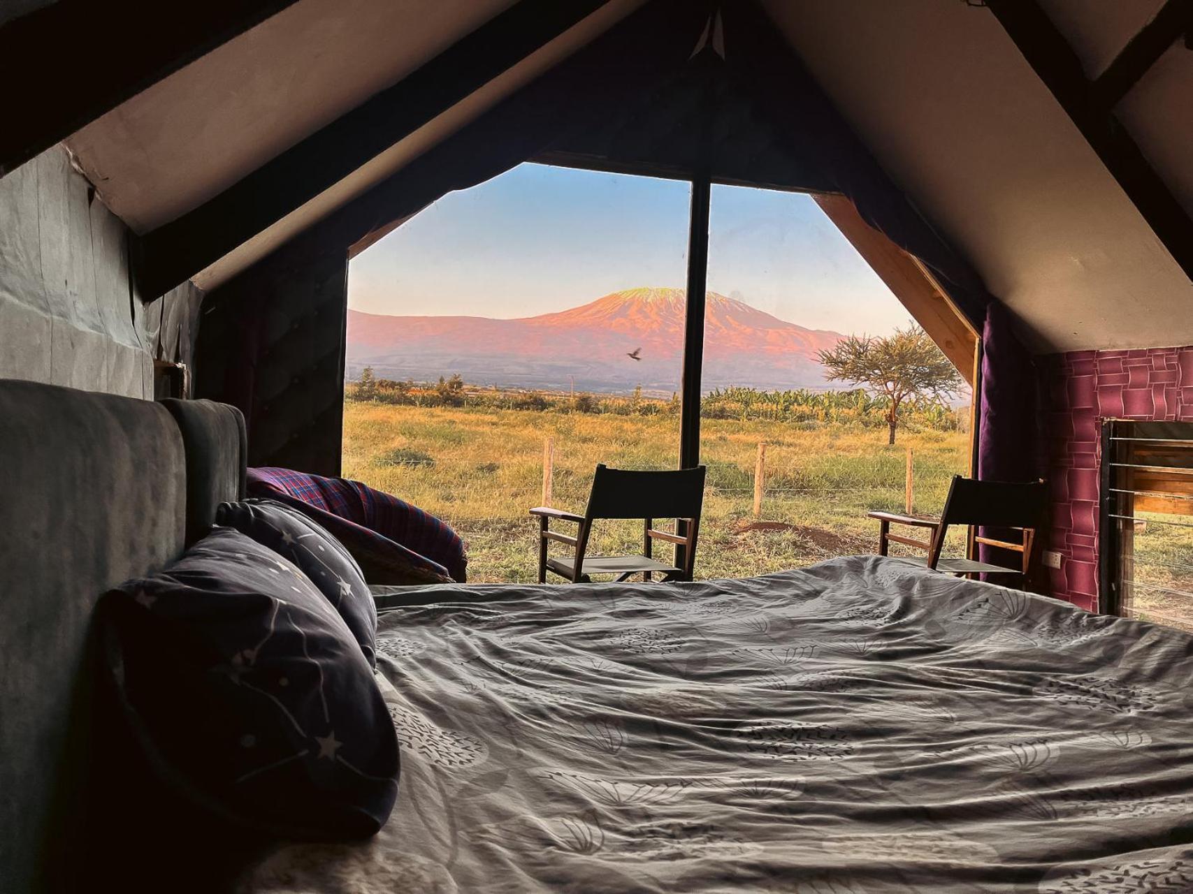 Kilimanjaro View Cabin-Amboseli Oloitokitok Екстериор снимка
