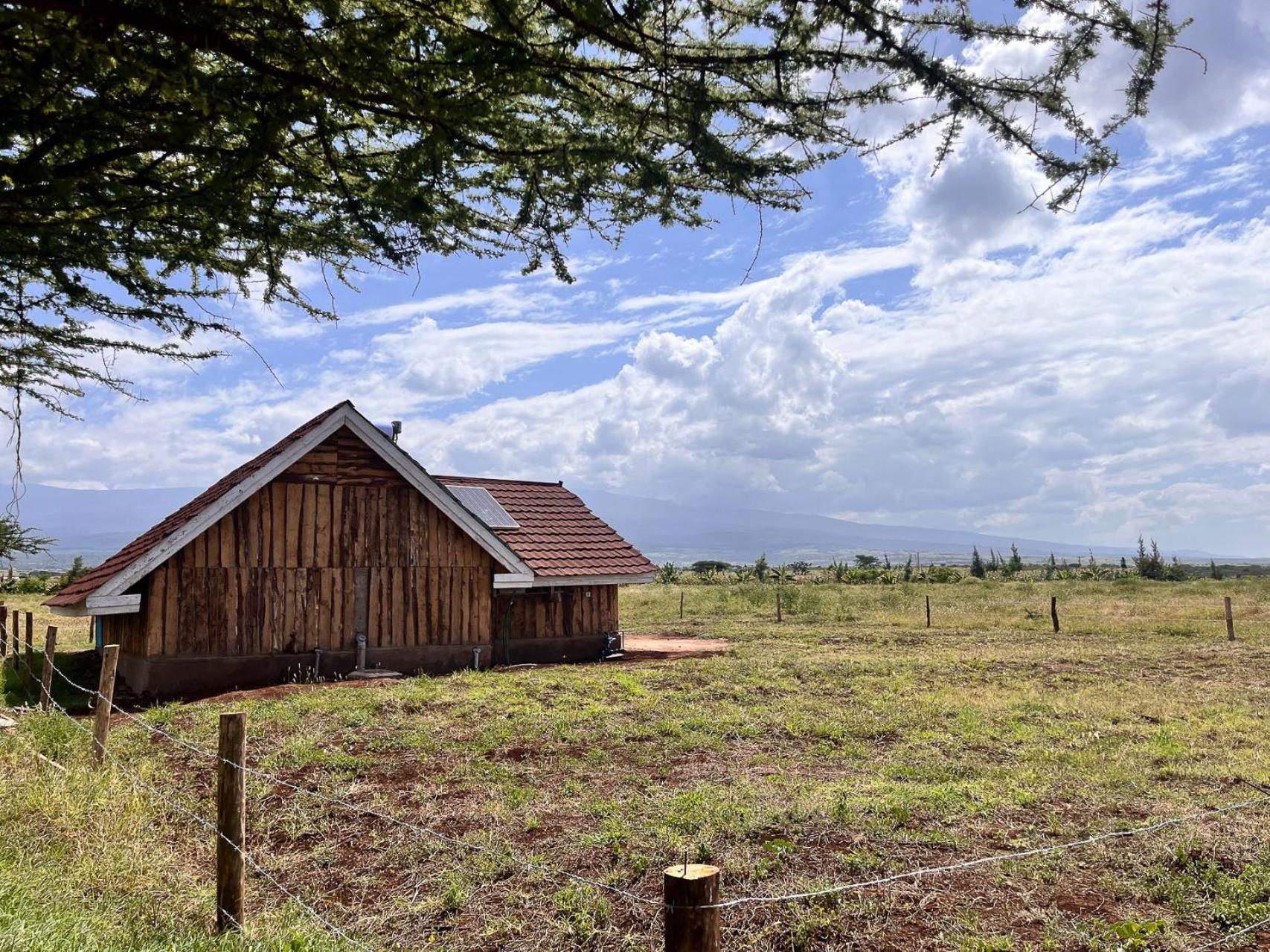 Kilimanjaro View Cabin-Amboseli Oloitokitok Екстериор снимка