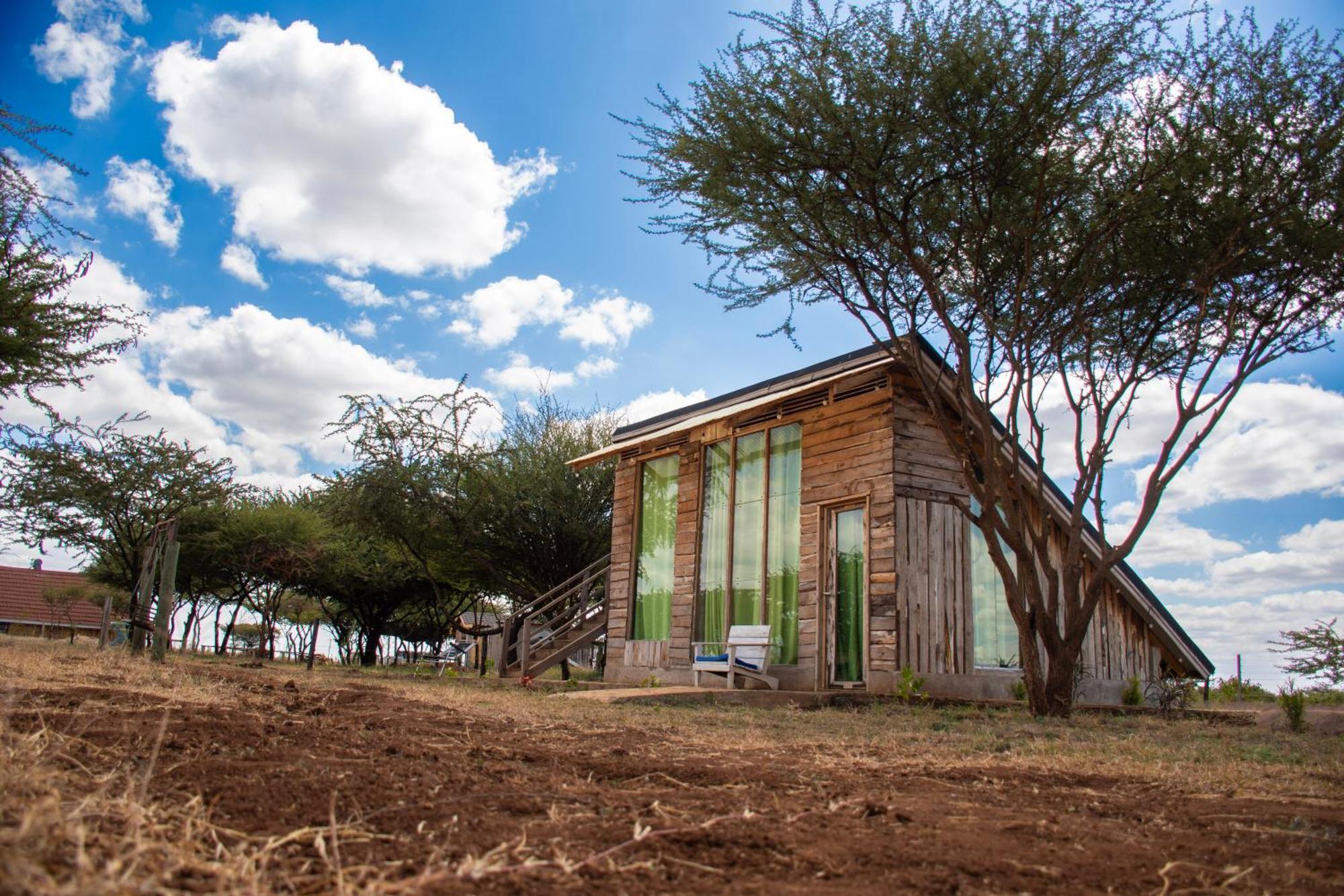 Kilimanjaro View Cabin-Amboseli Oloitokitok Екстериор снимка